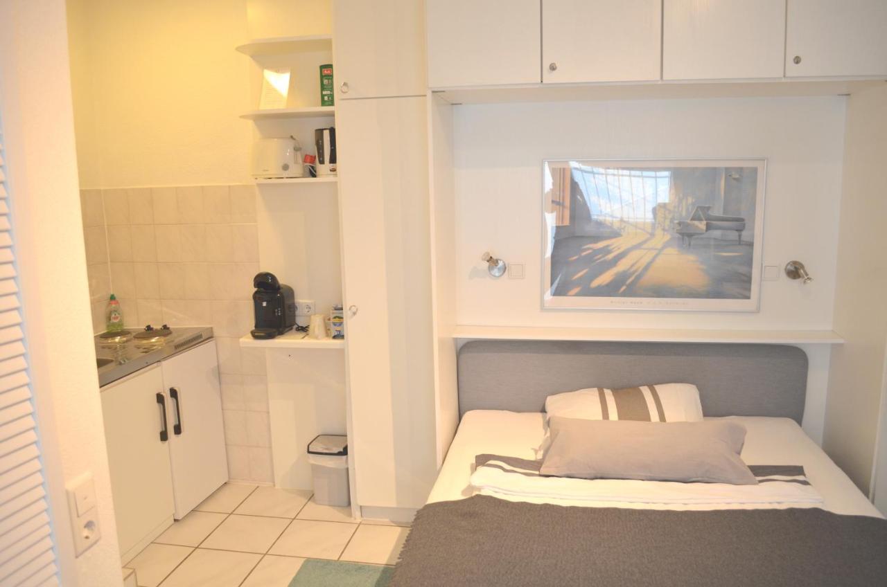 Av No.1 Privatunterkunft Düsseldorf